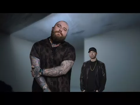 Ouça agora a música Hold Me – Teddy Swims feat. Eminem